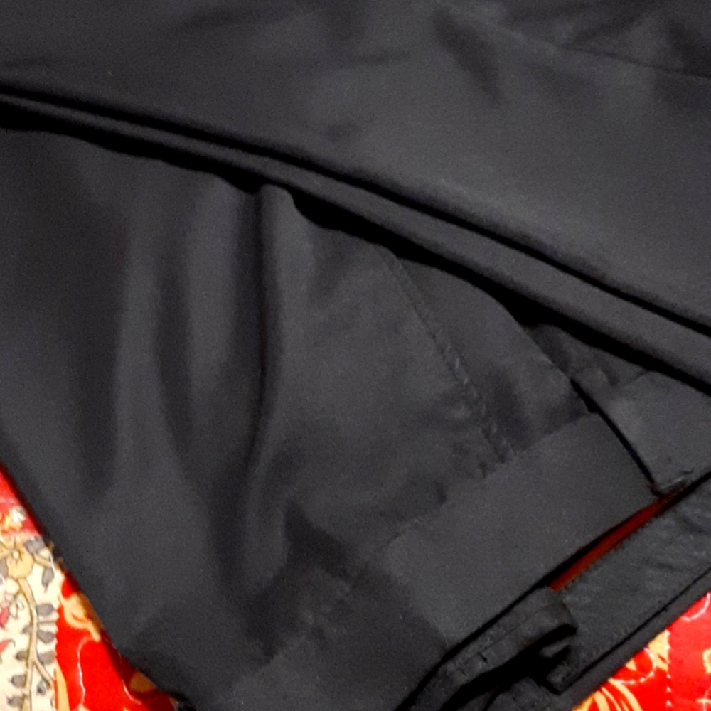 Men's Haggar dress pants. Black. EUC.